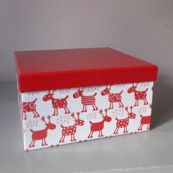 Lighted Glass Block w/ Silver Ribbon Christmas Present - Picture 2 of 6